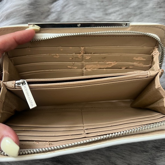 BCBG oversized, wallet, in white quilt - used condition - Picture 2 of 3